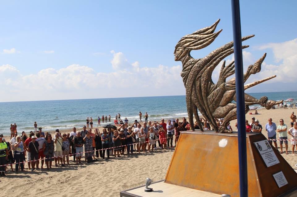 Scoperto a Terracina il monumento in memoria del pilota Gabriele