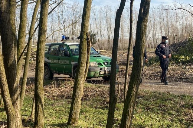 Richiami per uccelli, multa per due bracconieri