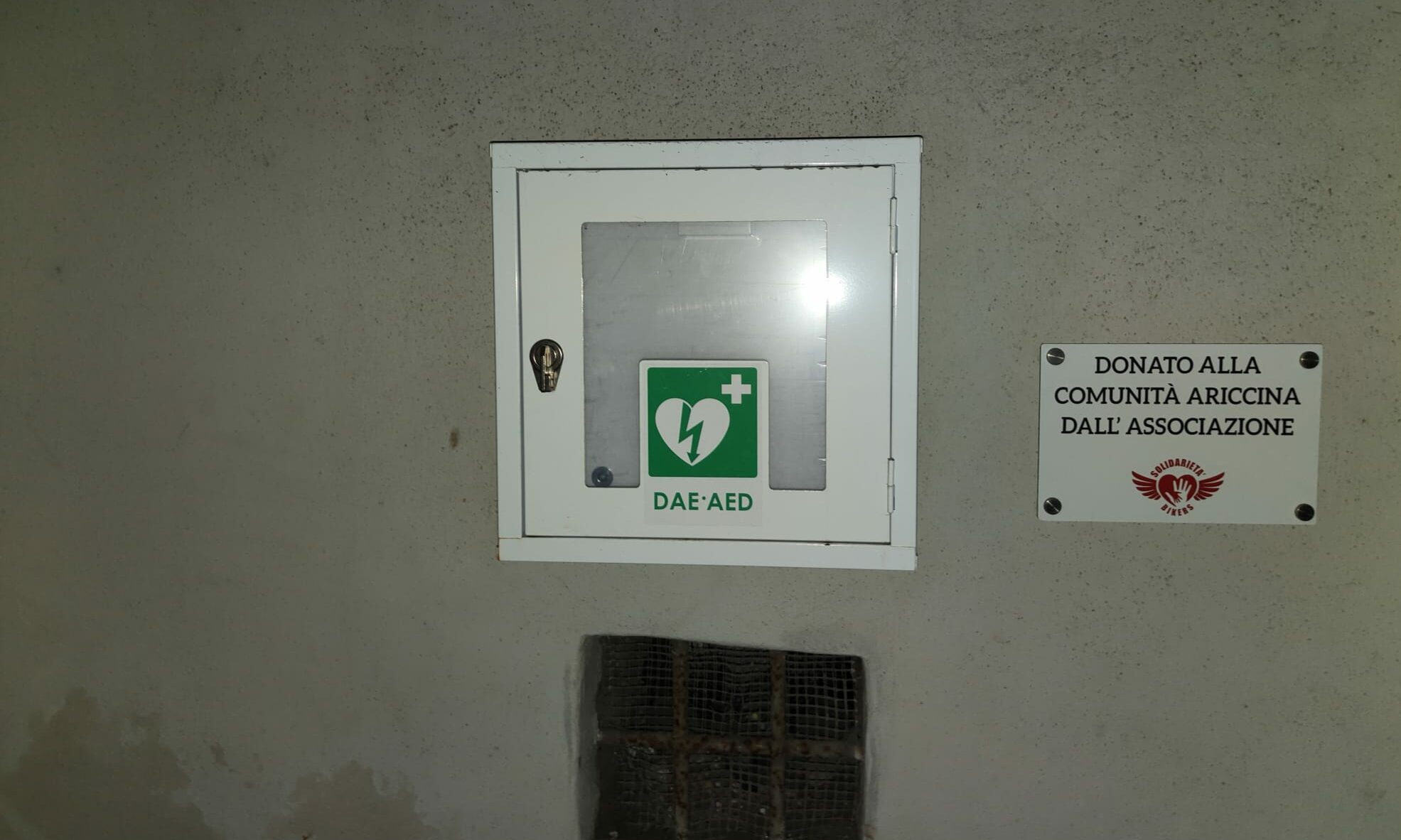 Rubato il defibrillatore donato ad Ariccia da un'associazione