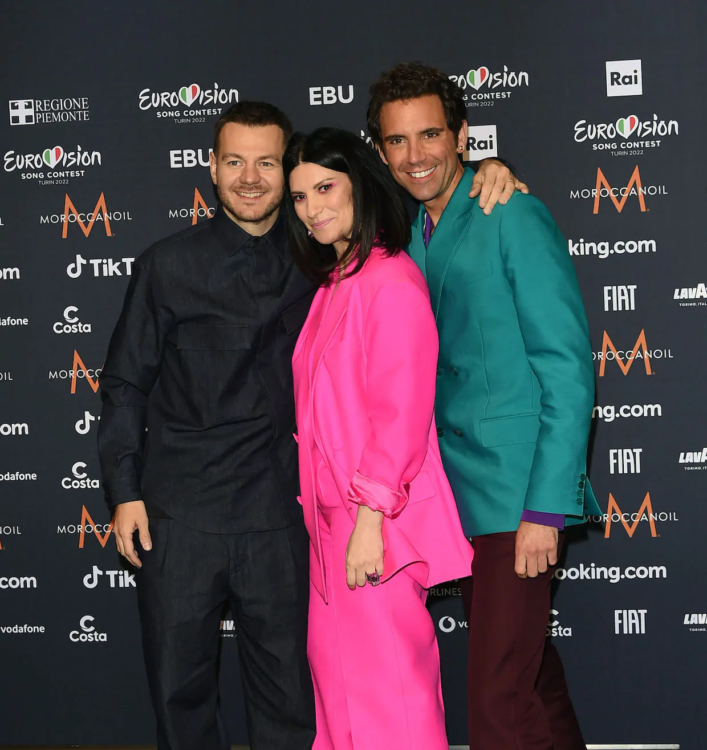 Eurovision, Piccioli di Nettuno disegna i vestiti di Laura Pausini e Mika
