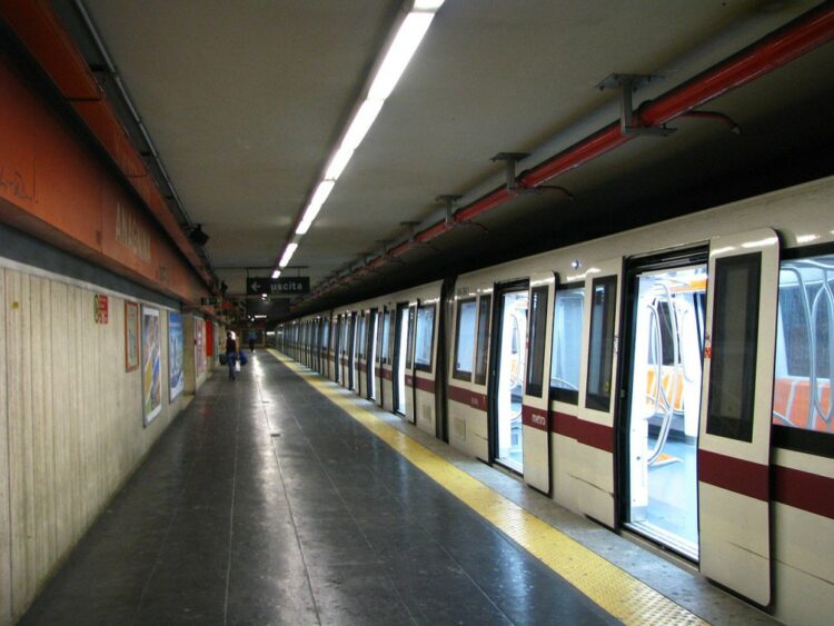Da lunedì 4 luglio la Metro A di Roma chiude alle ore 21