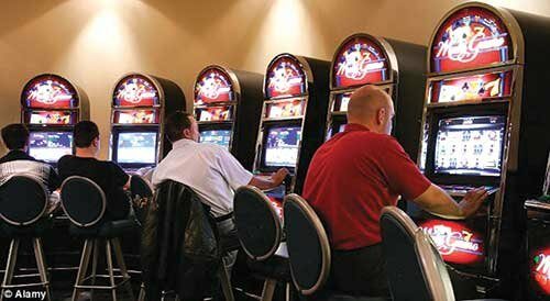 La Caritas critica la nuova norma sul gioco d'azzardo della Regione Lazio