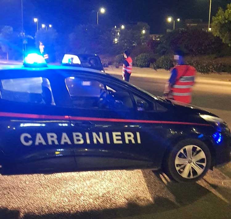 Controlli dei carabinieri, 7 denunce e inseguimento sulla Nettunense