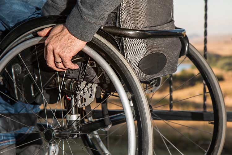 Pomezia e Ardea: un contributo di cura per disabili e non autosufficienti. Come averlo