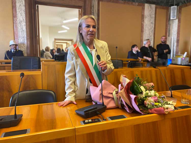 Roghi dolosi: il neo-sindaco di Latina Matilde Celentano incontrerà il Prefetto