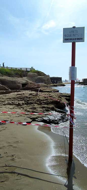 Anzio Grotte di Nerone sgombero