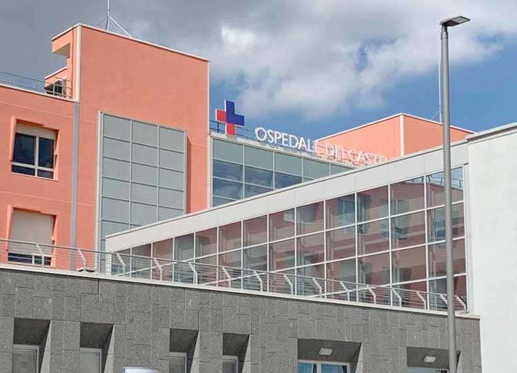 Ospedale dei Castelli, eseguita un'operazione chirurgica complessa su un tumore ovarico