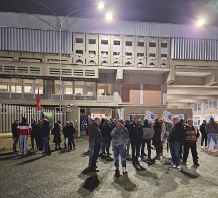 Pomezia, 200 licenziamenti alla Fiorucci: sindacati in Comune in vista di un incontro in Ministero