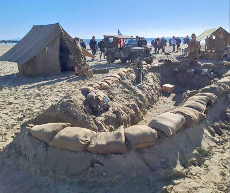 Sbarco di Anzio rievocazione a Nettuno, trincea nella sabbia