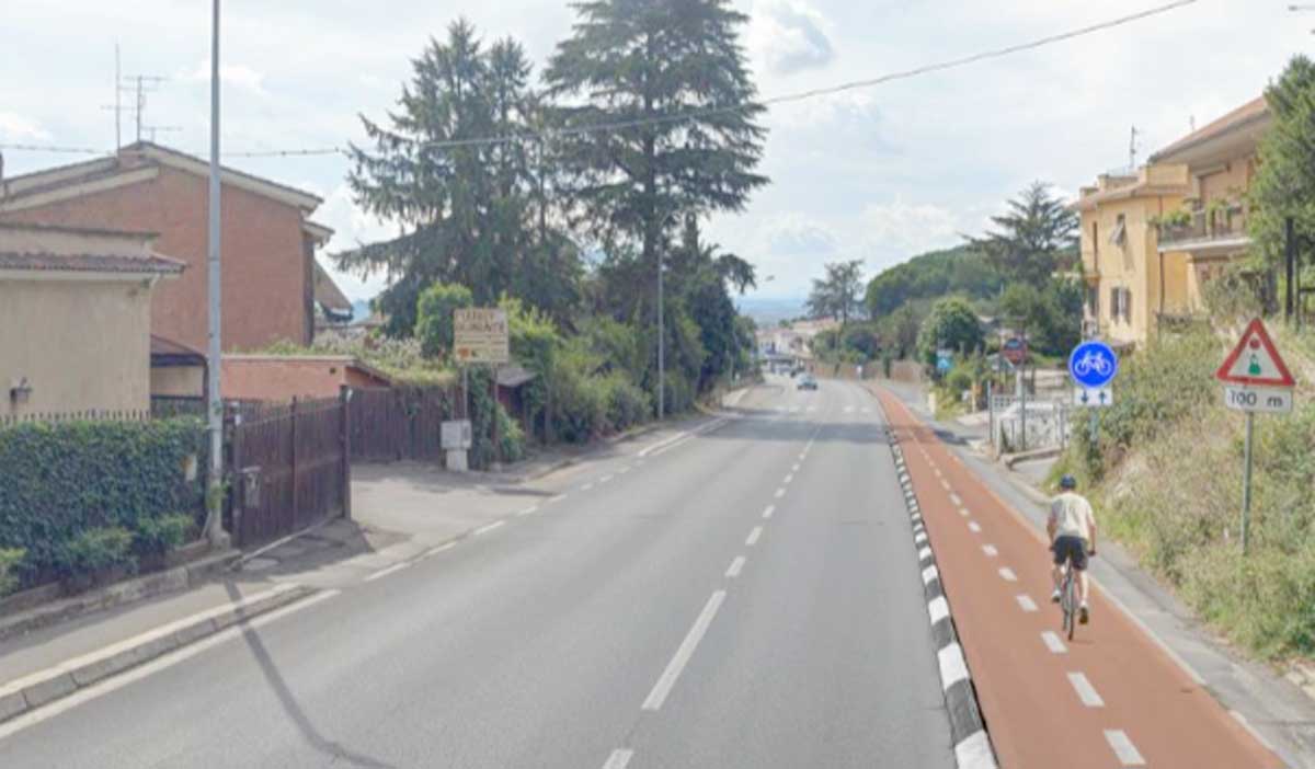 Una ciclabile di 10 km collegherà le stazioni FS di Albano, Cecchina e Pavona. Prevista una annessa (grande) zona 30