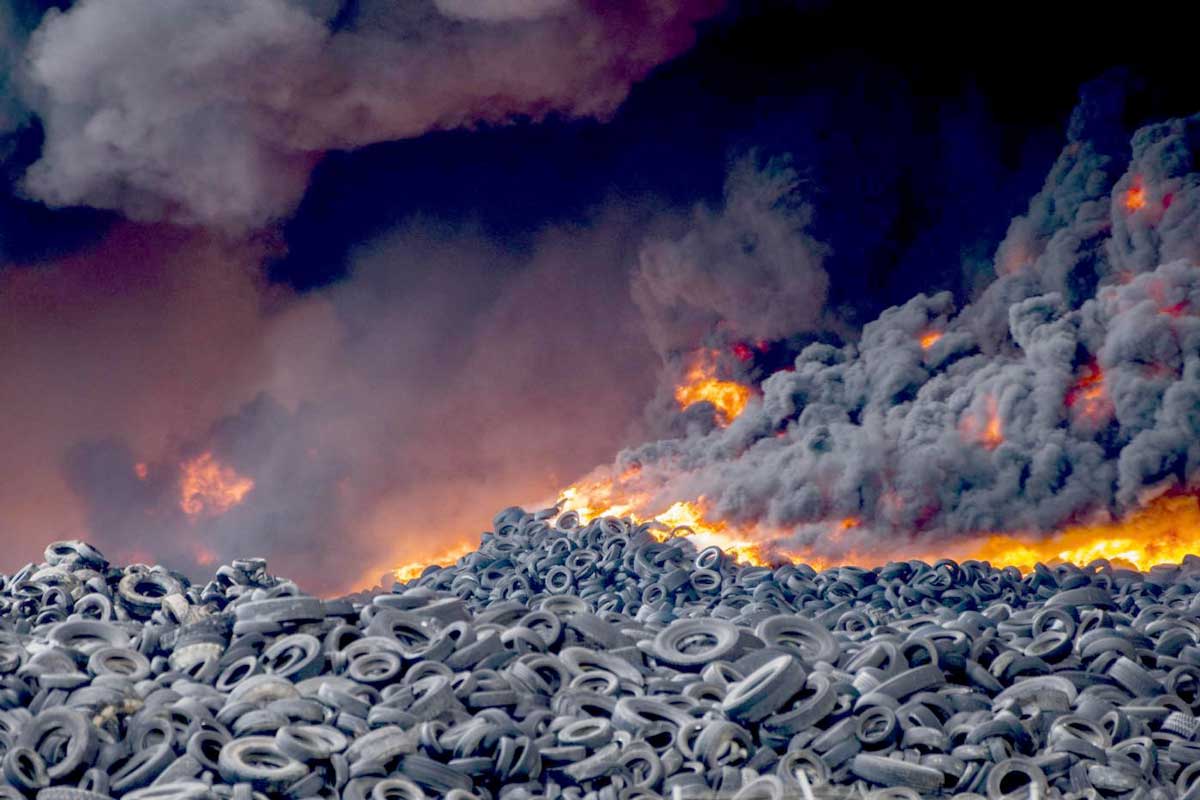 L'Incendio di Ardea come Eco X di Pomezia: i cittadini denunciano le illegalità, ma le autorità non intervengono