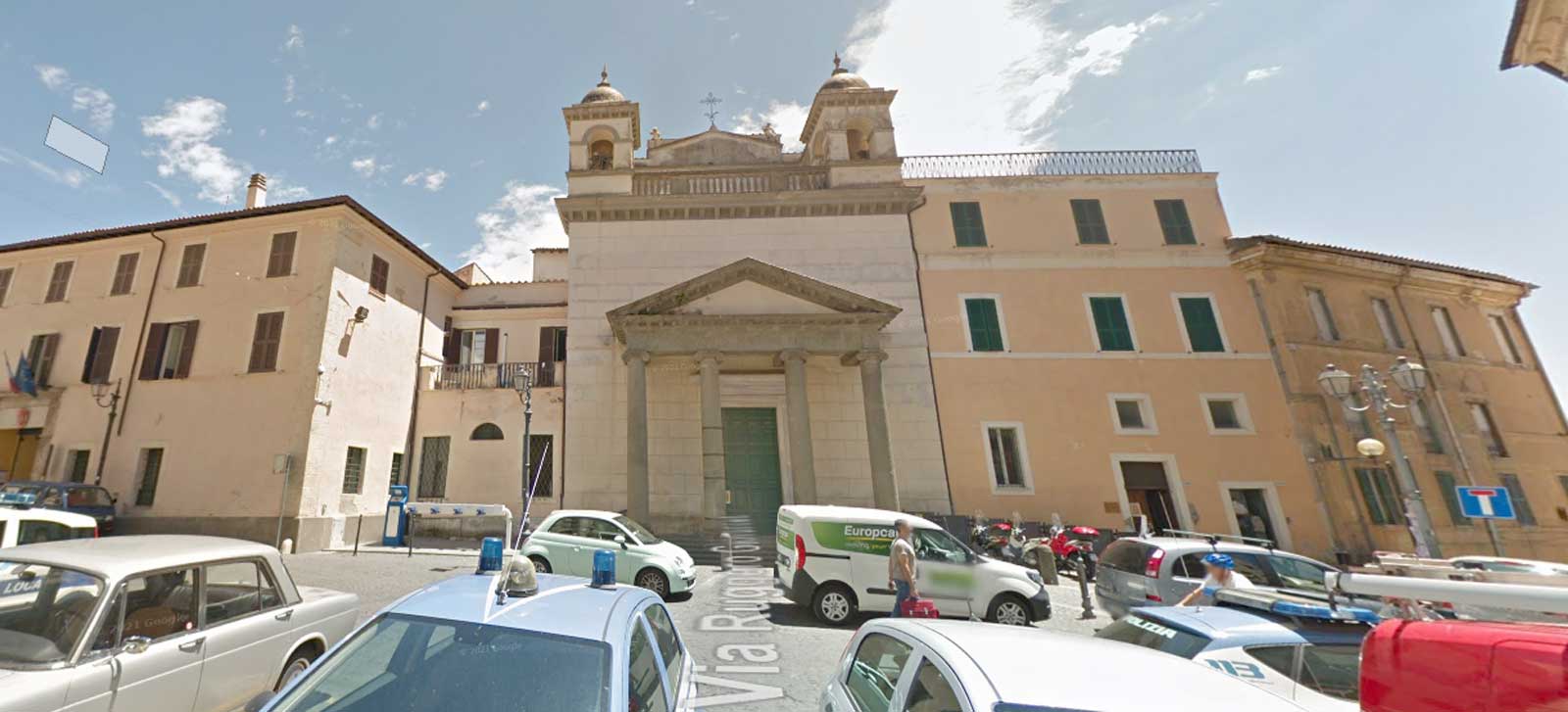La Curia dona a Velletri 5 palazzi attorno la chiesa di San Martino. Il Comune ha deciso cosa farci