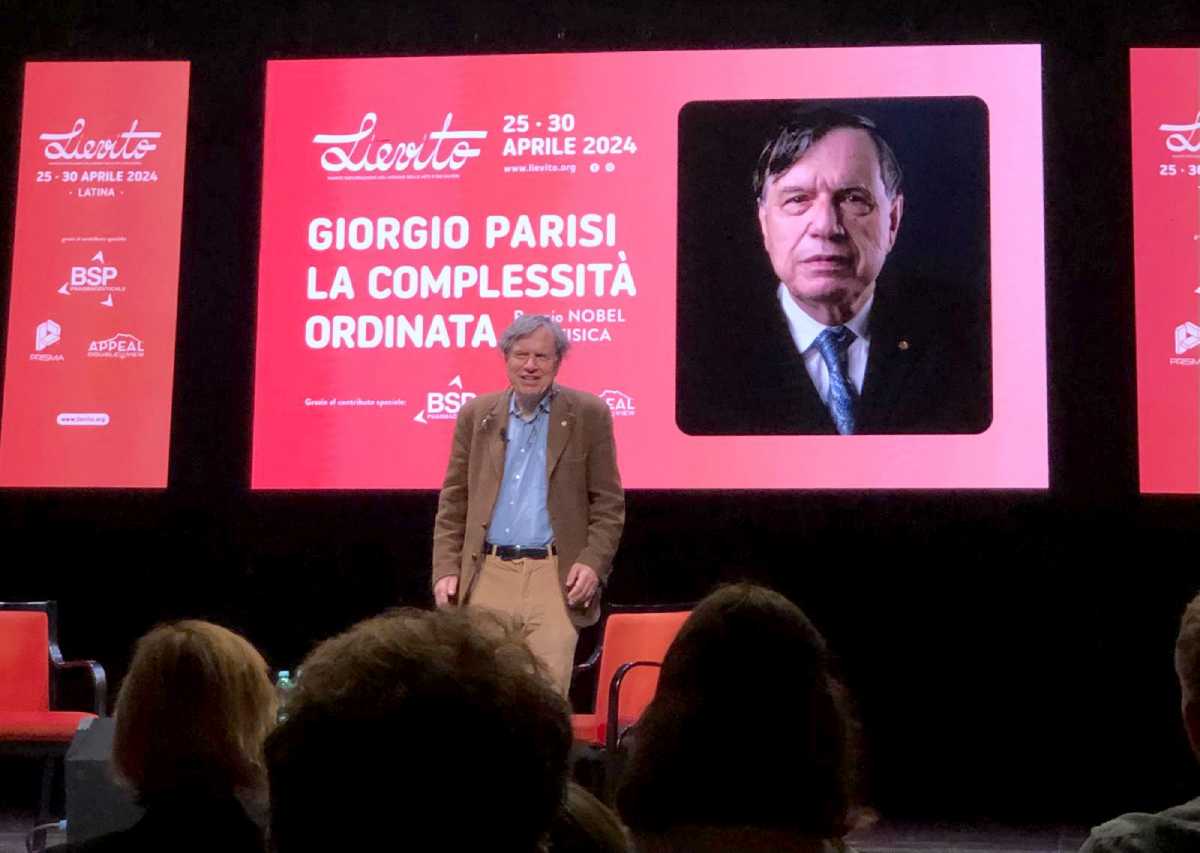 Standing ovation per il Premio Nobel Giorgio Parisi al D'Annunzio di Latina