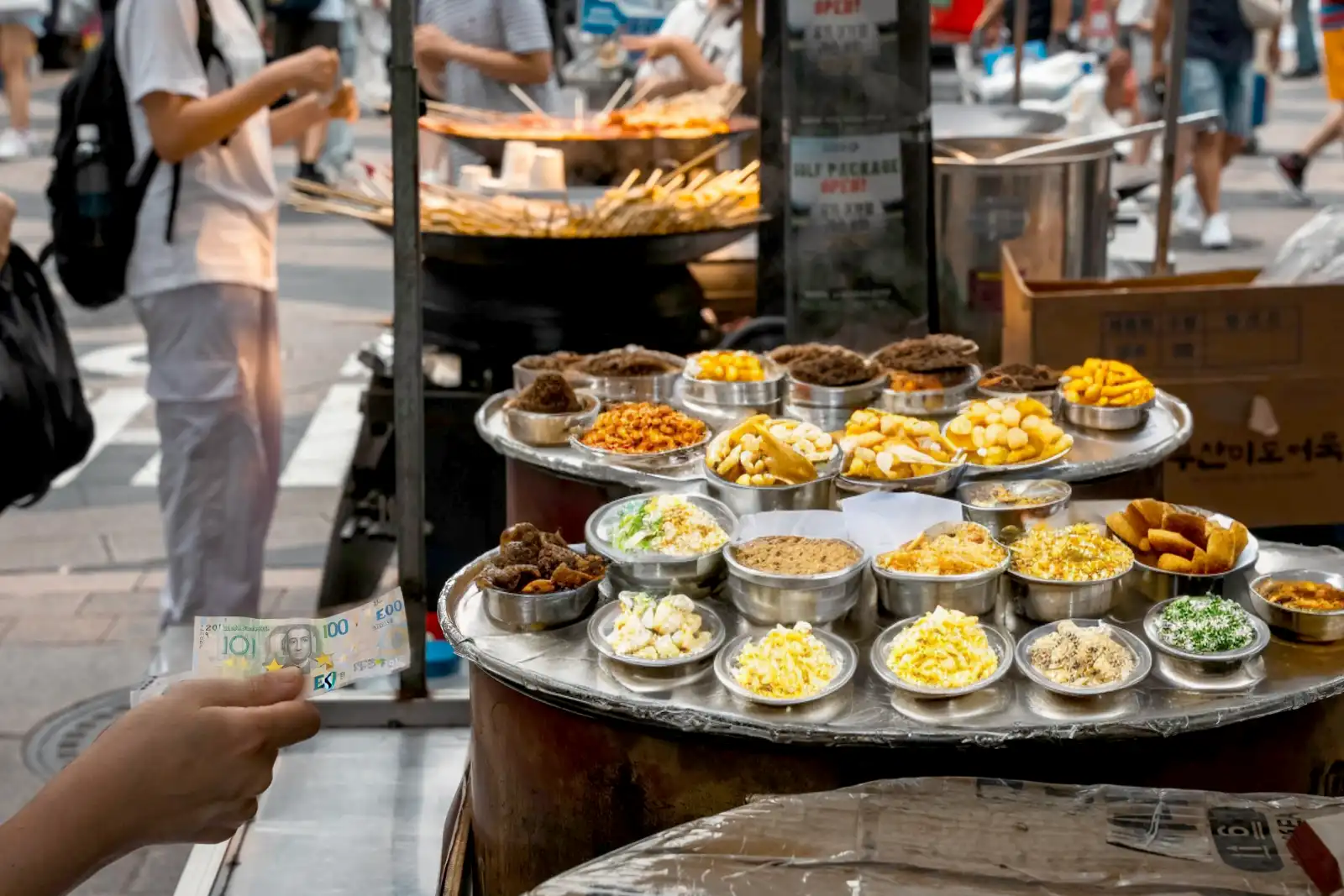 Ariccia pedonale 3 giorni per lo Street Food: in 5 grandi zone del centro