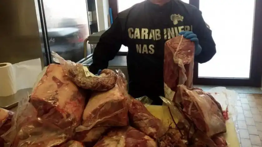 Sequestrato laboratorio di lavorazione carne abusivo in provincia di Latina