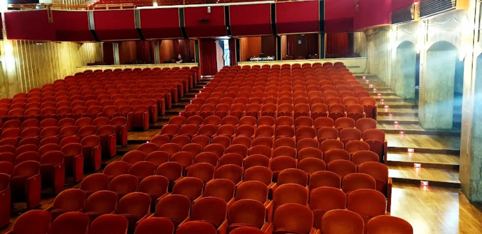 La sala del teatro Gabriele D'annunzio di Latina