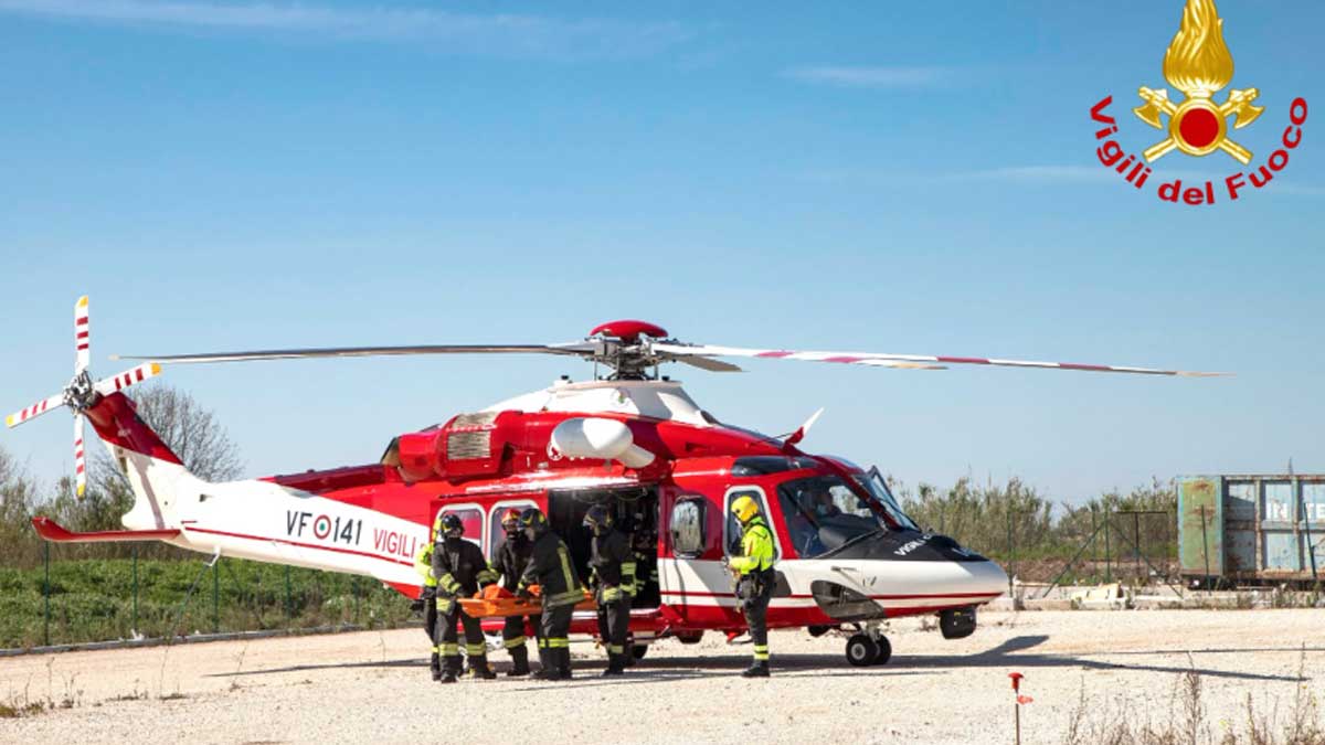 Aeroporto Ciampino, il Ministero nega l'aumento a 24 elicotteristi dei Vigili del Fuoco: il Tribunale glielo riconosce