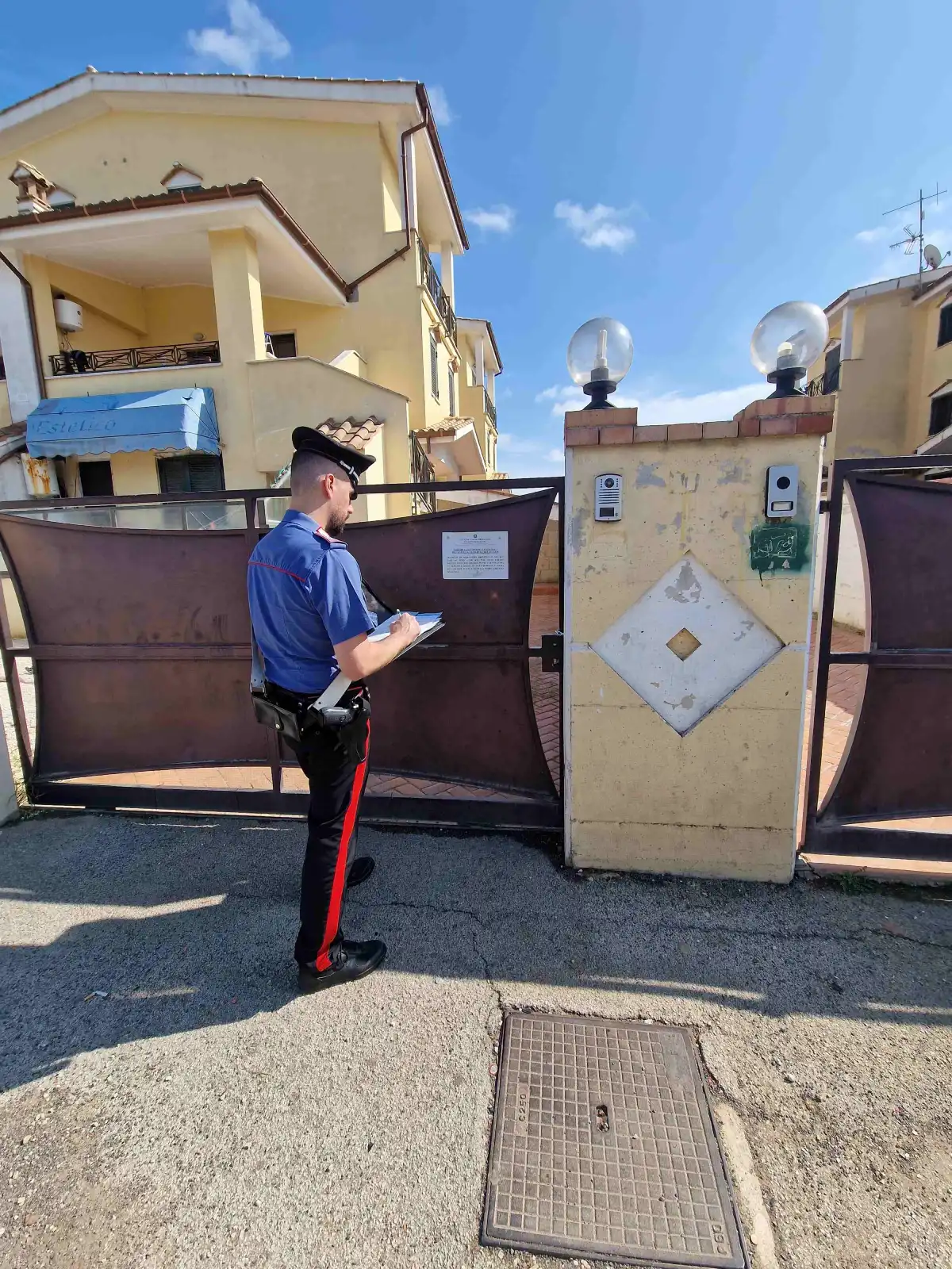 Immobile occupato abusivamente posto sotto sequestro dai Carabinieri a Nettuno, quartiere Sandalo